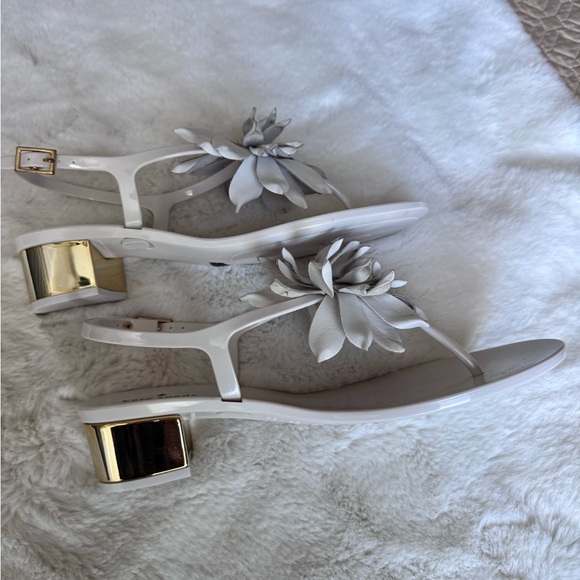 Kate Spade White Floral Women's Sandals - Picture 5 of 8